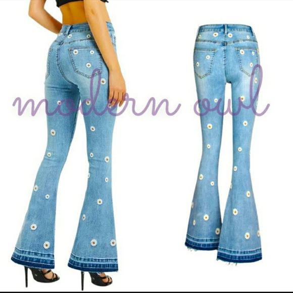 Luxury Daisy Flower Flare Frayed Hem Jeans Sizes XL 14-16 XXL 16-18 - Picture 5 of 16